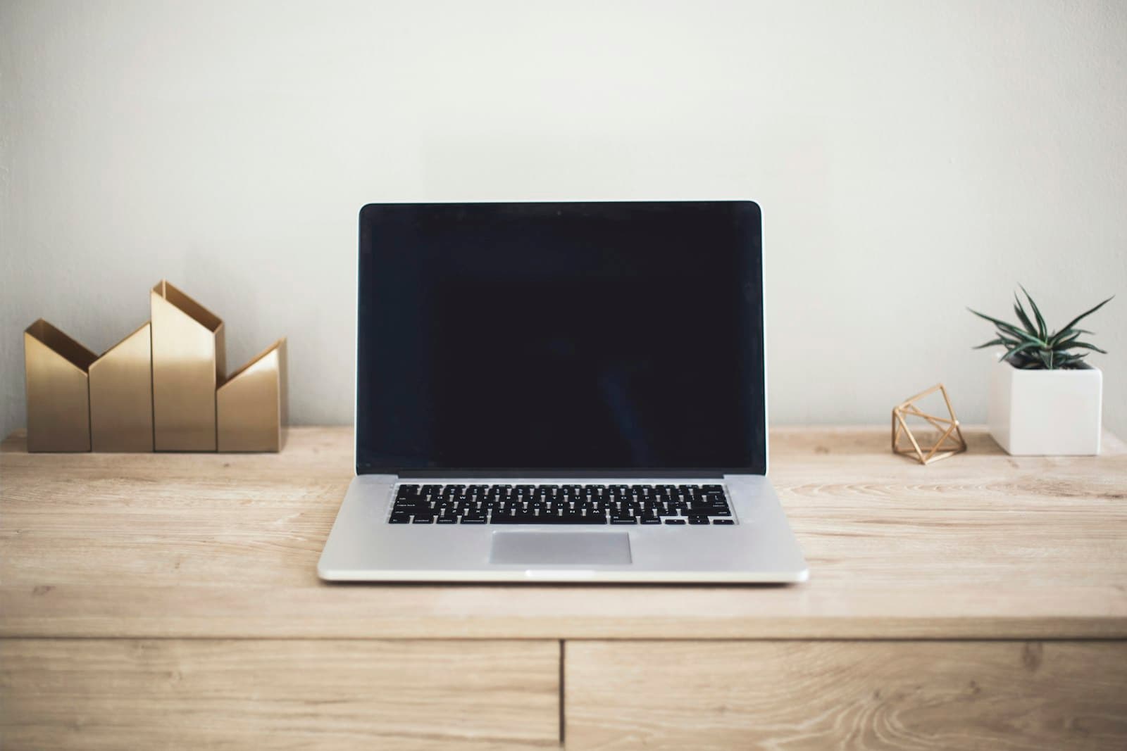 Best Simple CRM for Freelancers 2026: BareStack vs Close — illustration