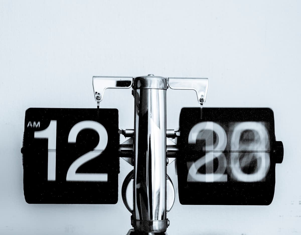 Why Time Tracking Apps Are Overengineered for Solopreneurs — illustration