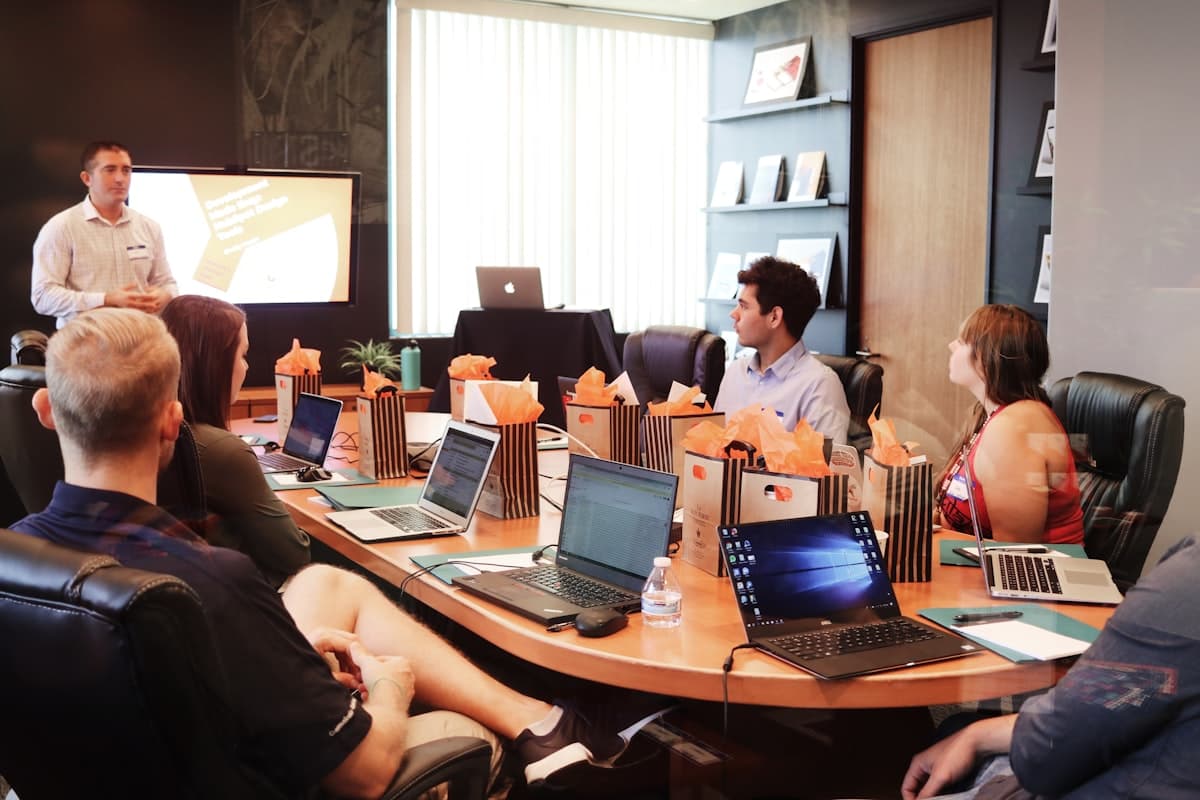 BareCRM vs Pipedrive 2025: Simple CRM for Solopreneurs — illustration